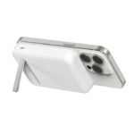BELKIN BPD007BTWH 8K QI2 15W, MAGNETIC WIRELESS POWER BANK + KICK STAND, WHITE - Image 2