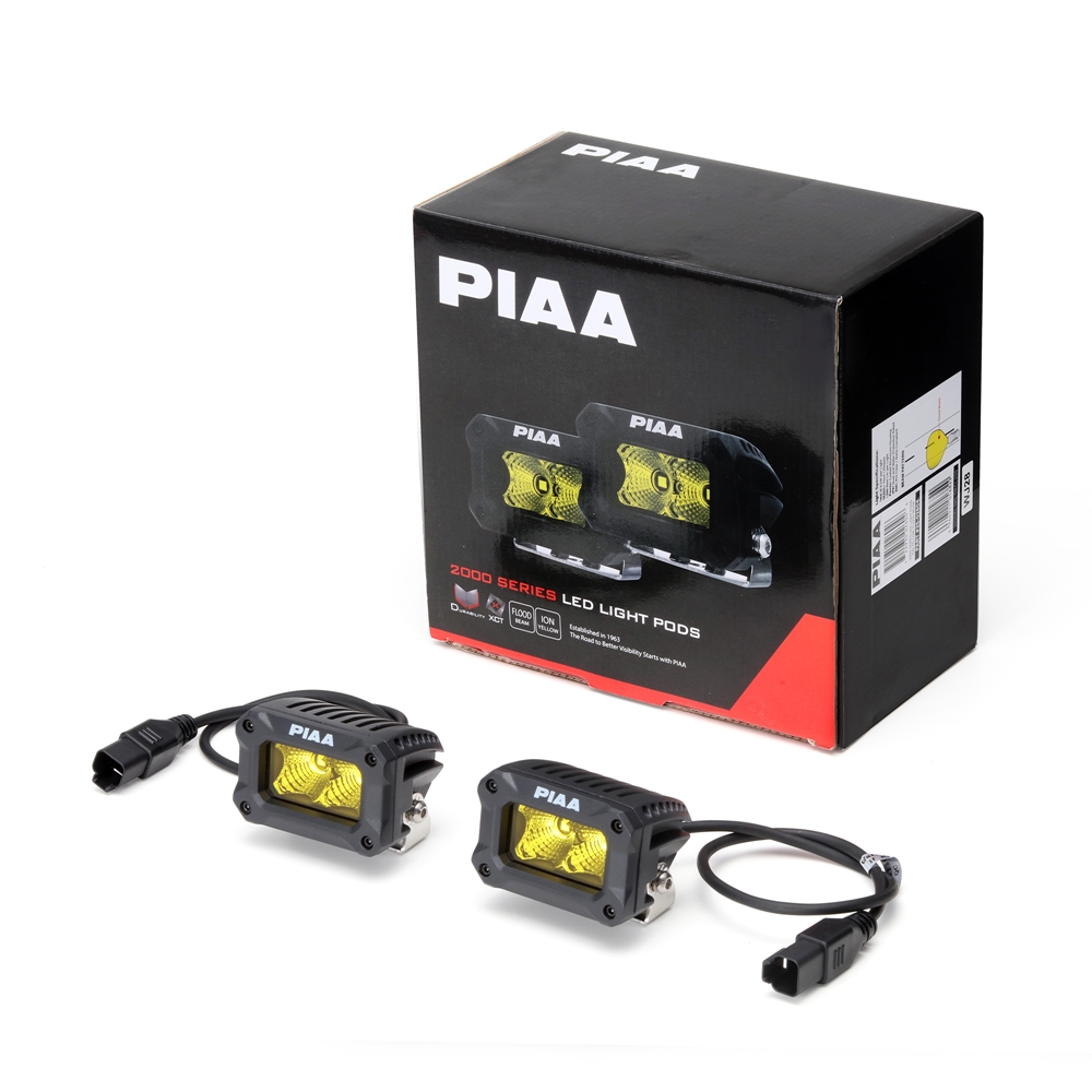 DKCL200_1.jpg PIAA DKCL200 2000 SERIES POD LAMP KIT 9W / 1200LM PER LAMP 2500KFLOOD BEAM - Image 1
