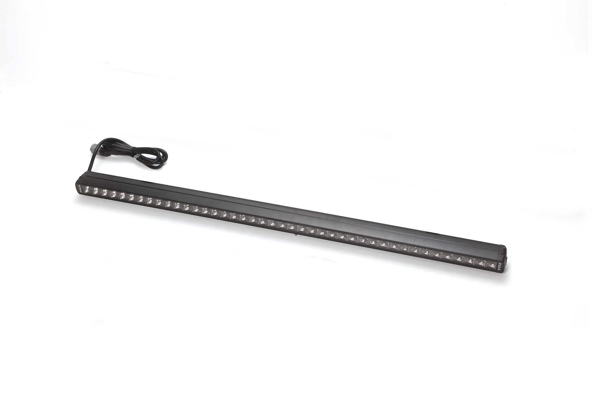 DKVR405E_2.jpg PIAA DKVR405E V-RF 40" LIGHTBAR KIT210W / 18500LM / WHITE BEAM 5800K ECE CERTIFIED - Image 1